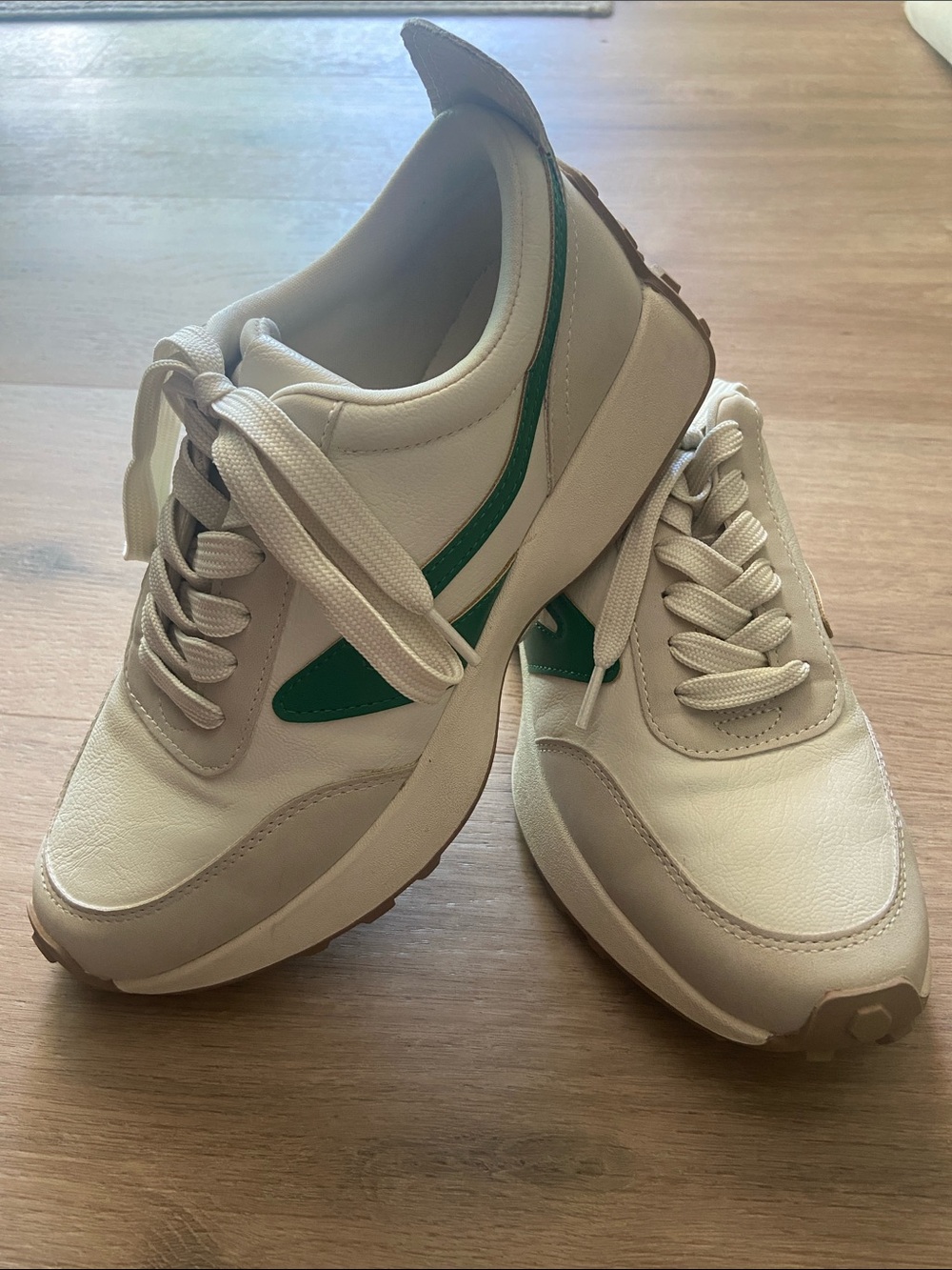 Dolce Vita Braiden Sneakers Woman's 6.5 Cream/Green Athleisure Retro Sporty